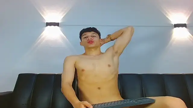 Snapshot of jeff_ross chatting on 02-24-26, 10:24 jeff ross online show from 02-24-26, 10:24