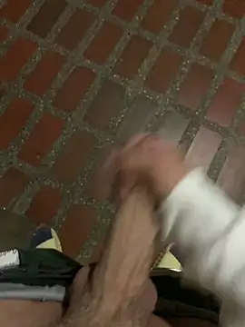 Snapshot of 27powercm chatting on 12-25-24, 05:26 27powercm online show from 12-25-24, 05:26