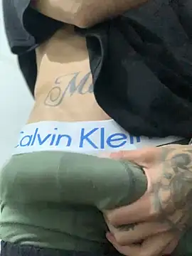 Snapshot of 27powercm chatting on 01-19-25, 05:15 27powercm online show from 01-19-25, 05:15