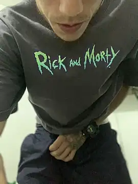 Snapshot of 27powercm chatting on 02-03-25, 05:07 27powercm online show from 02-03-25, 05:07