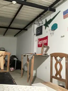 Snapshot of 27powercm chatting on 02-08-25, 05:29 27powercm online show from 02-08-25, 05:29