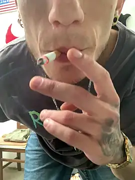 Snapshot of 27powercm chatting on 03-12-25, 08:41 27powercm online show from 03-12-25, 08:41