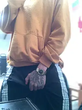 Snapshot of 27powercm chatting on 03-22-25, 02:58 27powercm online show from 03-22-25, 02:58