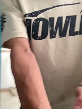 Snapshot of 27powercm chatting on 09-11-25, 09:37 27powercm online show from 09-11-25, 09:37