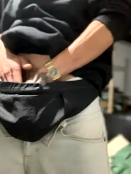 Snapshot of 27powercm chatting on 10-03-25, 06:32 27powercm online show from 10-03-25, 06:32