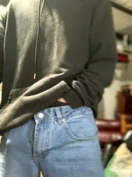 Snapshot of 27powercm chatting on 10-27-25, 05:11 27powercm online show from 10-27-25, 05:11