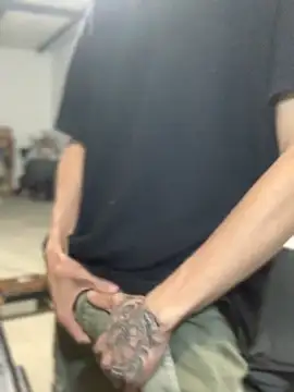 Snapshot of 27powercm chatting on 11-19-25, 04:34 27powercm online show from 11-19-25, 04:34