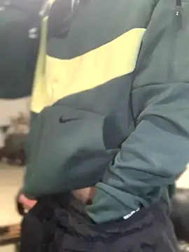 Snapshot of 27powercm chatting on 11-20-25, 05:29 27powercm online show from 11-20-25, 05:29