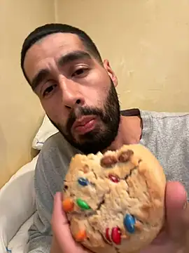 Snapshot of indosmoke chatting on 01-05-25, 04:58 indosmoke online show from 01-05-25, 04:58