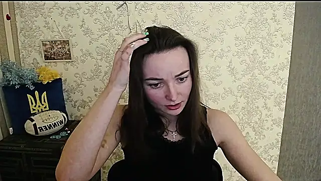  Barbie Kiss  online show from 01-17-25, 09:28