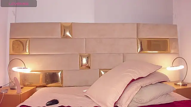 Snapshot of Arii_stone chatting on 01-25-25, 04:34 Arii stone online show from 01-25-25, 04:34