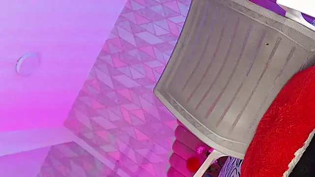 Snapshot of angelyy_02 chatting on 01-26-25, 07:31 angelyy 02 online show from 01-26-25, 07:31