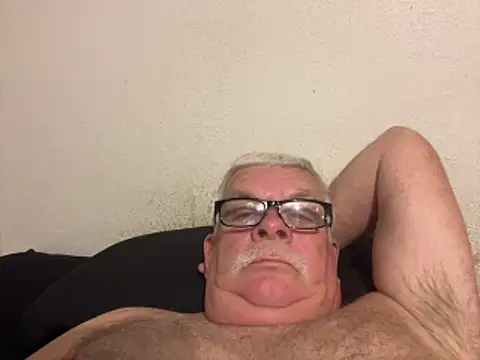 Snapshot of Silver1959 chatting on 05-11-26, 07:33 Silver1959 online show from 05-11-26, 07:33