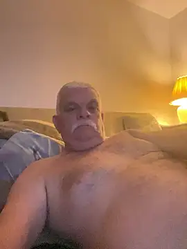Snapshot of Silver1959 chatting on 07-13-26, 02:25 Silver1959 online show from 07-13-26, 02:25