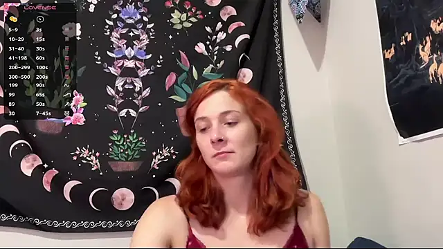 Snapshot of Aria_Fields chatting on 01-09-26, 09:49 Aria Fields online show from 01-09-26, 09:49