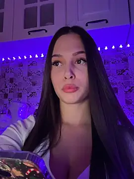 EricaWalls online show from 01-26-25, 03:25