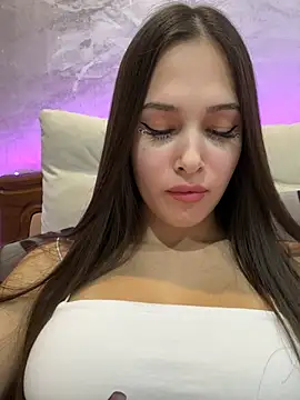 EricaWalls online show from 01-28-25, 06:17