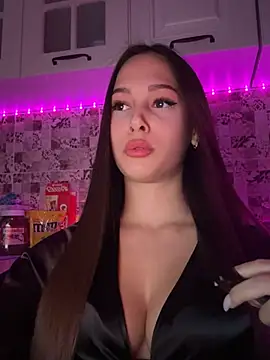 EricaWalls online show from 03-03-25, 04:14