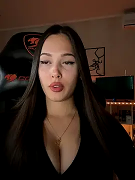 EricaWalls online show from 09-12-25, 06:08