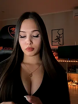 EricaWalls online show from 09-13-25, 07:57