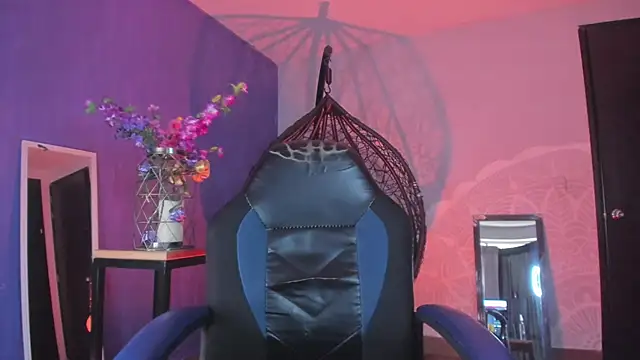 vanelope11 online show from 01-18-25, 07:37