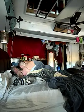 Snapshot of PeytonJohnn chatting on 12-01-25, 04:12 PeytonJohnn online show from 12-01-25, 04:12