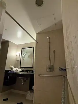 Snapshot of PeytonJohnn chatting on 12-15-25, 01:54 PeytonJohnn online show from 12-15-25, 01:54