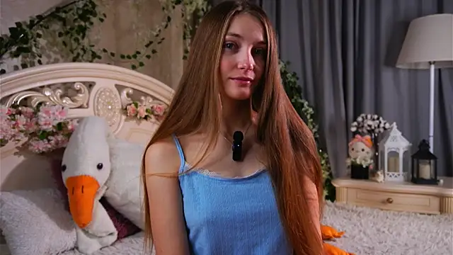 MonaEldon online show from 12-16-25, 02:16