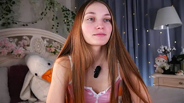 MonaEldon online show from 02-07-26, 02:37