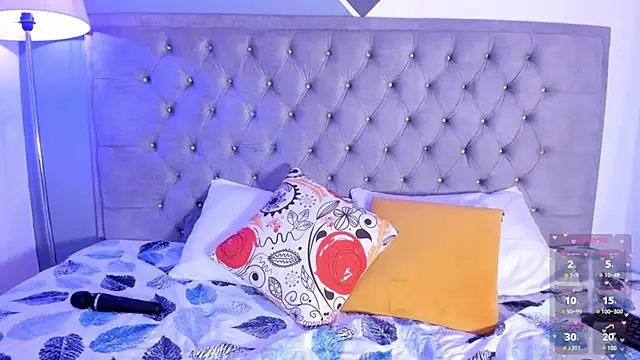 Snapshot of AriannaDavis chatting on 02-08-25, 08:21 AriannaDavis online show from 02-08-25, 08:21