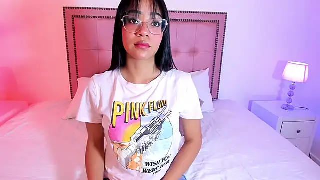 Snapshot of AriannaDavis chatting on 03-09-25, 07:26 AriannaDavis online show from 03-09-25, 07:26