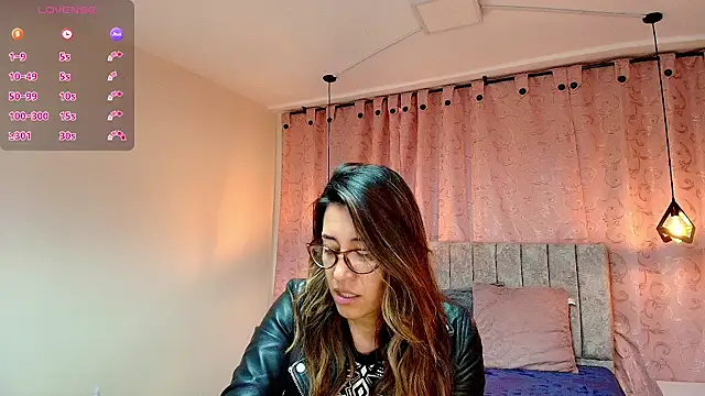 VioletaScott  online show from 03-17-25, 01:08