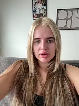 yourhornyslut online show from 07-19-26, 02:43
