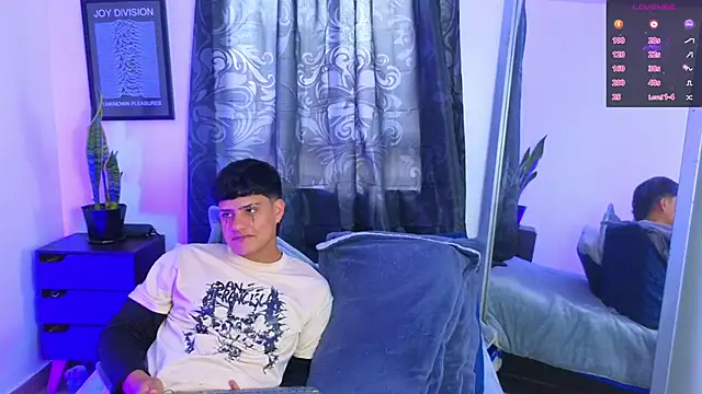 LilithAndJacob online show from 10-19-25, 08:31