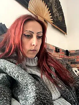 Snapshot of kriszy_baby chatting on 01-08-26, 08:05 kriszy baby online show from 01-08-26, 08:05