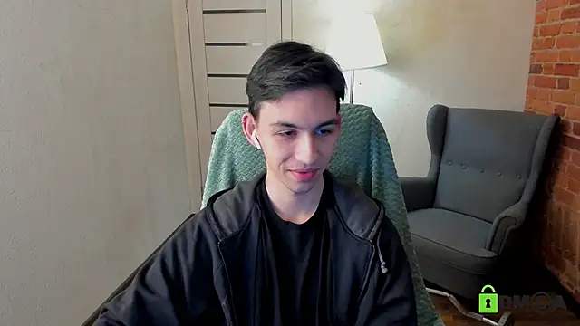 Snapshot of Ul_Tima chatting on 12-06-24, 08:40 Ul Tima online show from 12-06-24, 08:40