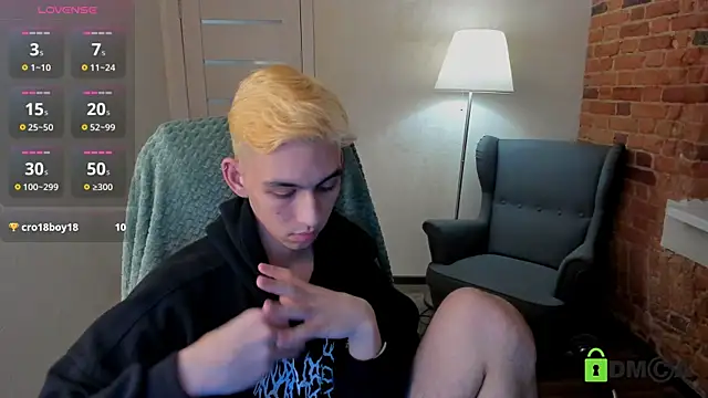 Snapshot of Ul_Tima chatting on 12-29-24, 03:00 Ul Tima online show from 12-29-24, 03:00