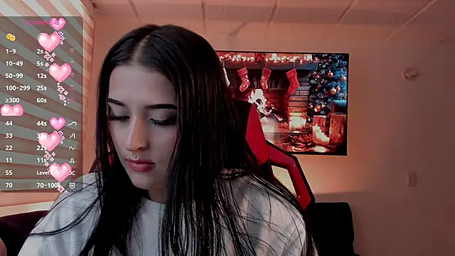 Charlotte greys online show from 11-12-25, 02:06