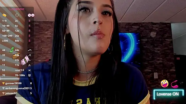 Charlotte greys online show from 12-13-25, 07:53