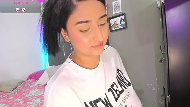 curvy jhacky online show from 02-09-25, 03:53