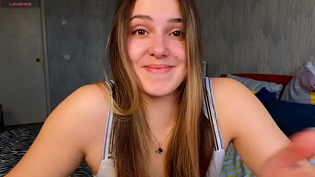 sophia euphoriaa online show from 04-28-26, 06:40