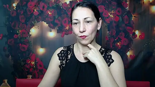 Snapshot of LiluGrants chatting on 02-03-25, 01:51 LiluGrants online show from 02-03-25, 01:51