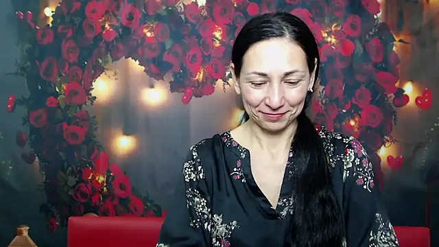 Snapshot of LiluGrants chatting on 02-04-25, 10:24 LiluGrants online show from 02-04-25, 10:24