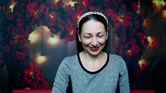 Snapshot of LiluGrants chatting on 02-16-25, 01:58 LiluGrants online show from 02-16-25, 01:58
