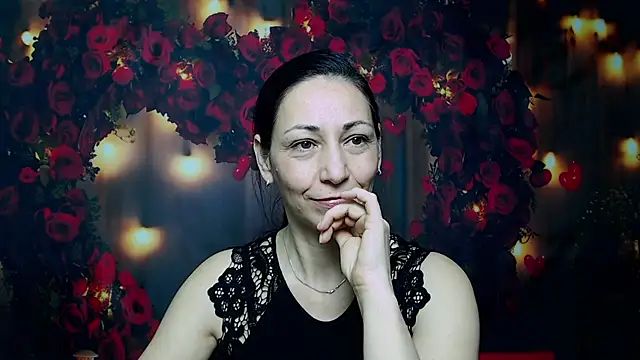Snapshot of LiluGrants chatting on 02-17-25, 10:14 LiluGrants online show from 02-17-25, 10:14