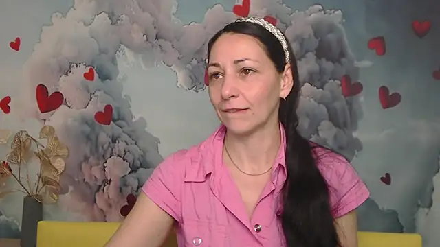 Snapshot of LiluGrants chatting on 03-11-25, 07:14 LiluGrants online show from 03-11-25, 07:14