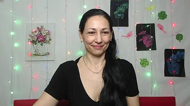 Snapshot of LiluGrants chatting on 03-18-25, 05:09 LiluGrants online show from 03-18-25, 05:09