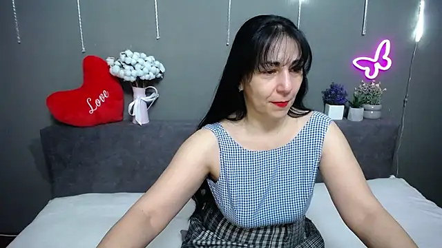 Snapshot of LiluGrants chatting on 02-20-26, 07:14 LiluGrants online show from 02-20-26, 07:14