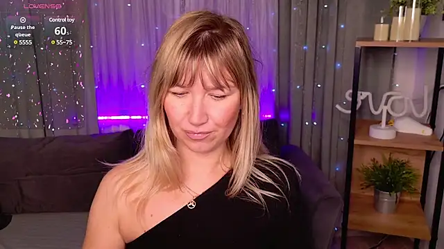 MilaBott online show from 02-21-25, 12:38