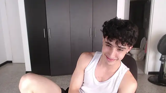 gojo satoru 18 online show from 02-27-25, 06:20